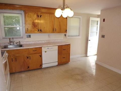 7 Worcester Rd, Sharon, MA 02067 photo 9