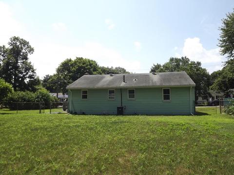 7 Worcester Rd, Sharon, MA 02067 photo 2