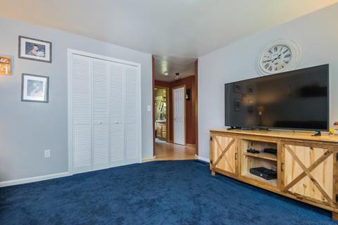 14 Hardy Rd, Ashburnham, MA 01430 photo 12