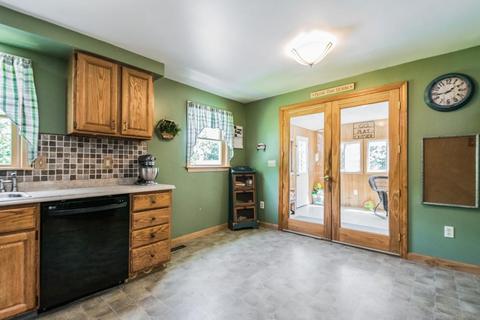 14 Hardy Rd, Ashburnham, MA 01430 photo 10