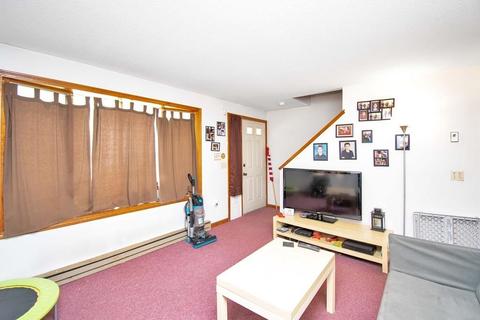 129 Darling St, Springfield, MA 01151 photo 5