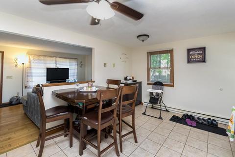 129 Darling St, Springfield, MA 01151 photo 16