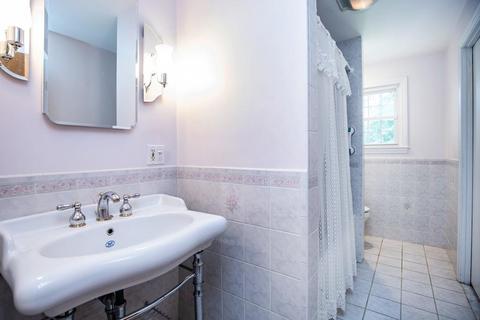 45 Track Rd, Reading, MA 01867 photo 14