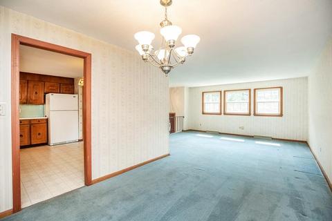 45 Track Rd, Reading, MA 01867 photo 9