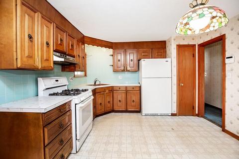 45 Track Rd, Reading, MA 01867 photo 10