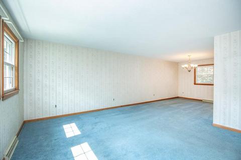 45 Track Rd, Reading, MA 01867 photo 5