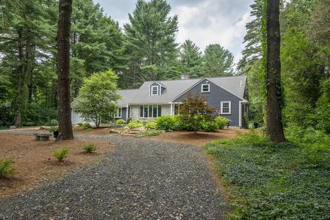 15 Plain St, Walpole, MA 02081 photo 2