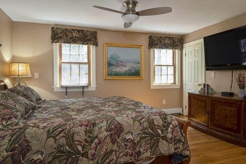 15 Plain St, Walpole, MA 02081 photo 11
