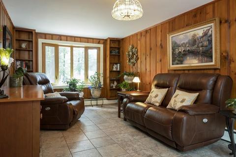 15 Plain St, Walpole, MA 02081 photo 9