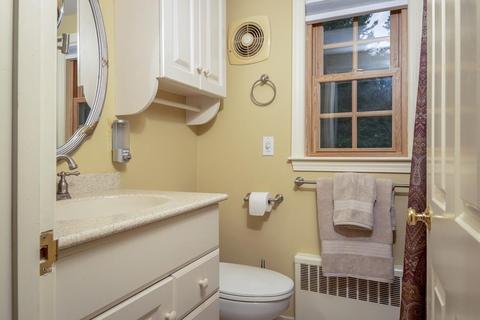 15 Plain St, Walpole, MA 02081 photo 17