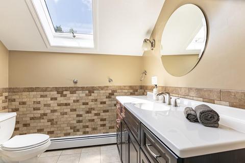 202 Centre St, Danvers, MA 01923 photo 14