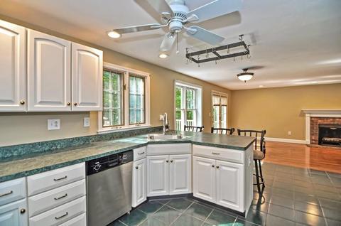 88 Smith St, Attleboro, MA 02703 photo 10