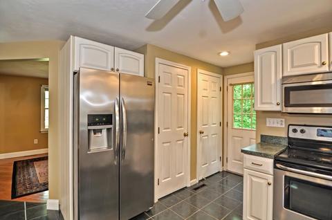88 Smith St, Attleboro, MA 02703 photo 7