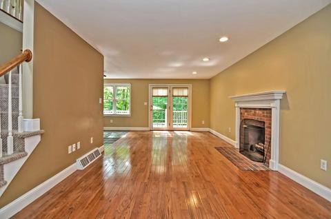 88 Smith St, Attleboro, MA 02703 photo 15