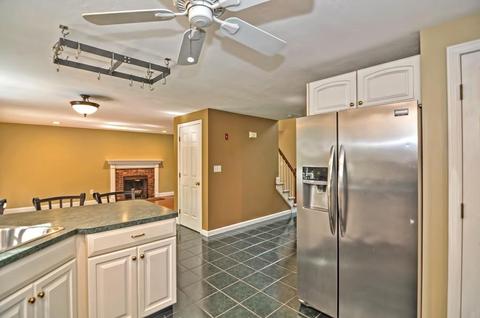 88 Smith St, Attleboro, MA 02703 photo 6