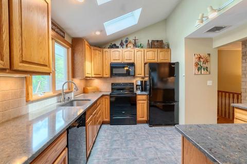 1 Lakeridge Dr, Georgetown, MA 01833 photo 12