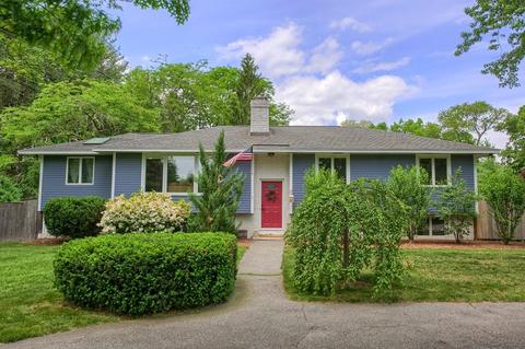 1 Lakeridge Dr, Georgetown, MA 01833 photo 1