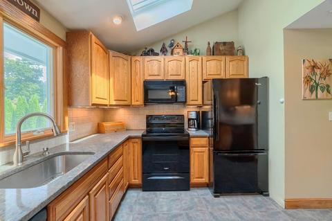 1 Lakeridge Dr, Georgetown, MA 01833 photo 13