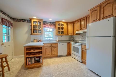 175 Baker St, Gardner, MA 01440 photo 5