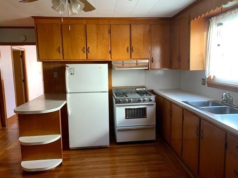 657 Birch St, Fall River, MA 02724 photo 1