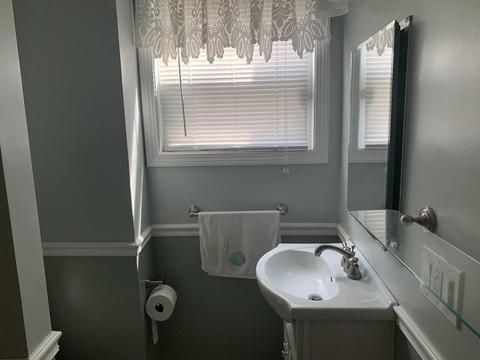 657 Birch St, Fall River, MA 02724 photo 4