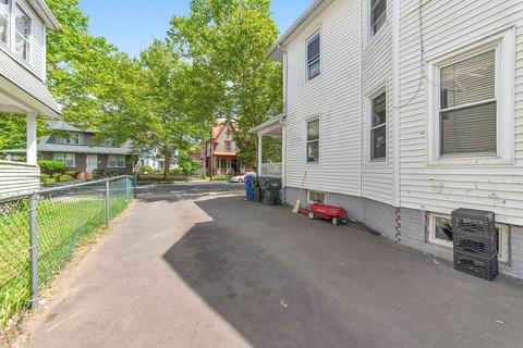 138 Yale St, Springfield, MA 01109 photo 6