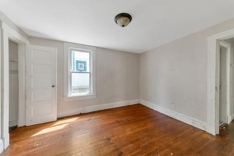 138 Yale St, Springfield, MA 01109 photo 12