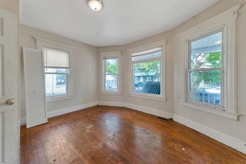 138 Yale St, Springfield, MA 01109 photo 10