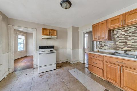 138 Yale St, Springfield, MA 01109 photo 18