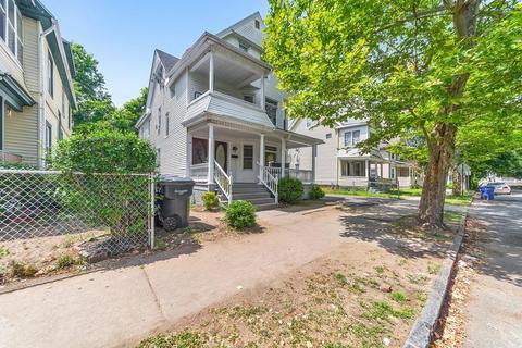 138 Yale St, Springfield, MA 01109 photo 1
