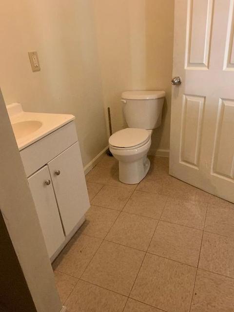 39 Windsor St, Springfield, MA 01105 photo 21