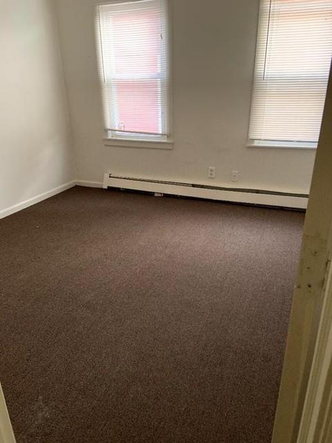 39 Windsor St, Springfield, MA 01105 photo 22