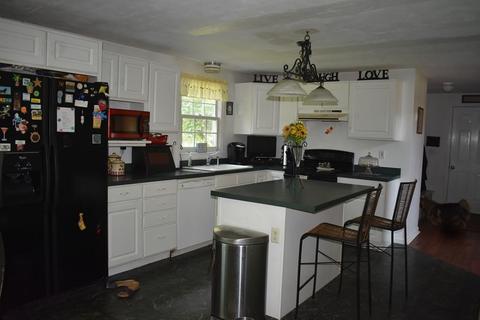 15 Wildflower Dr, Sutton, MA 01590 photo 2
