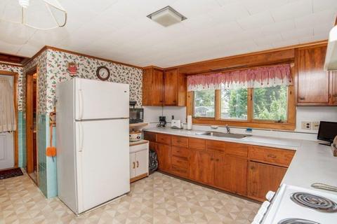 4 Harding Ave, Wareham, MA 02571 photo 12