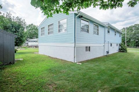 4 Harding Ave, Wareham, MA 02571 photo 5