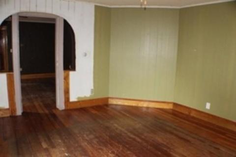 36 Alderman St, Springfield, MA 01108 photo 4