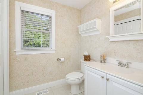 9 Sheffield Pl, Mashpee, MA 02649 photo 12