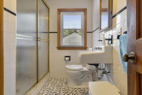 28 Maple St, Stoneham, MA 02180 photo 18