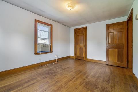 28 Maple St, Stoneham, MA 02180 photo 13