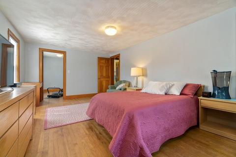28 Maple St, Stoneham, MA 02180 photo 15