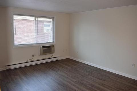 222 Stackpole St #18, Lowell, MA 01852 photo 9