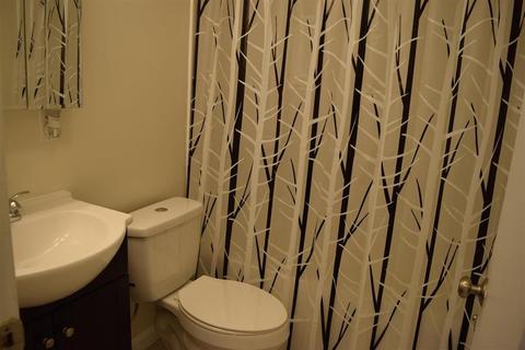 222 Stackpole St #18, Lowell, MA 01852 photo 16