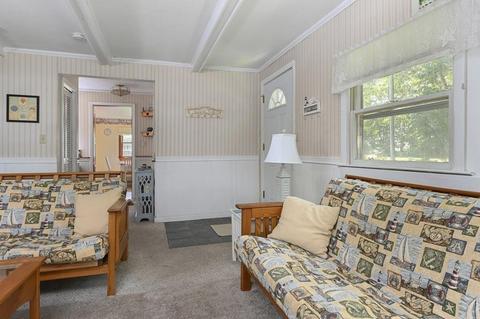 17 Childs Rd, Mashpee, MA 02649 photo 5