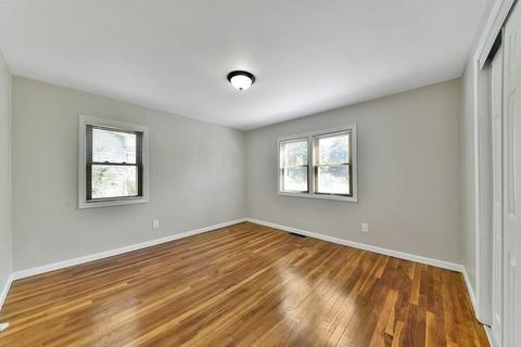 86 Mccarthy Ave, Chicopee, MA 01020 photo 9