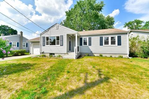 86 Mccarthy Ave, Chicopee, MA 01020 photo 1