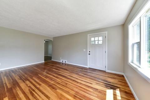 86 Mccarthy Ave, Chicopee, MA 01020 photo 23