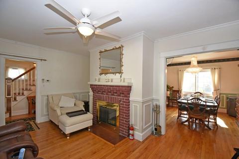 5 Varnum St, Worcester, MA 01603 photo 3
