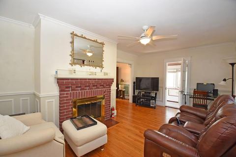 5 Varnum St, Worcester, MA 01603 photo 2