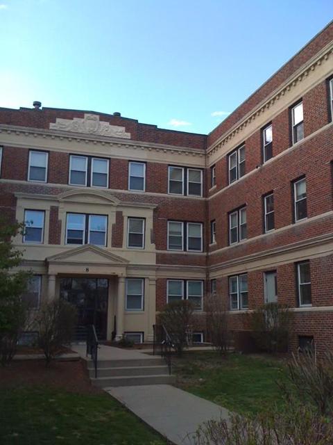 8 Walnut St #4, Everett, MA 02149 photo 1