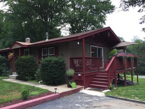 2 Debra Ln, Barre, MA 01005 photo 2